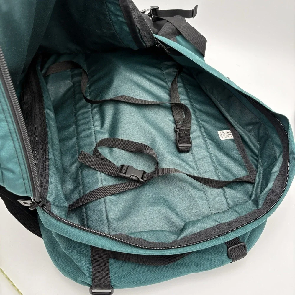 VTG Eagle Creek Travel Gear Hiking Backpacking Trekking Bag‎ Outdoor w/belt Bag
